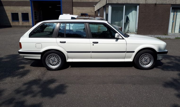 BMW 325ix Touring E30 Alpinwit 306000 Km 