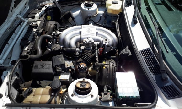 BMW 325ix Touring E30 Alpinwit 306000 Km 