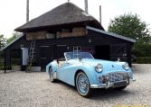 Triumph TR3A Lichtblauw Met Beige Leder