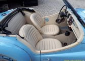 Triumph TR3A Lichtblauw Met Beige Leder