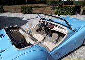 Triumph TR3A Lichtblauw Met Beige Leder