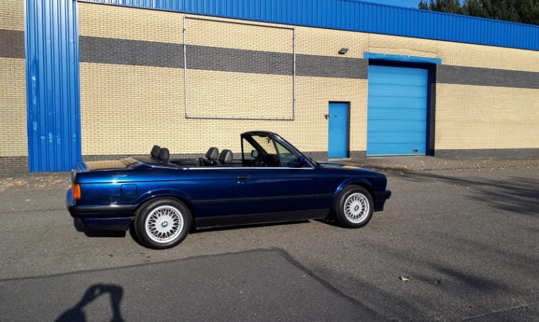 BMW 320i Cabrio E30 Mauritiusblauw Zwart Leder 206000 Km