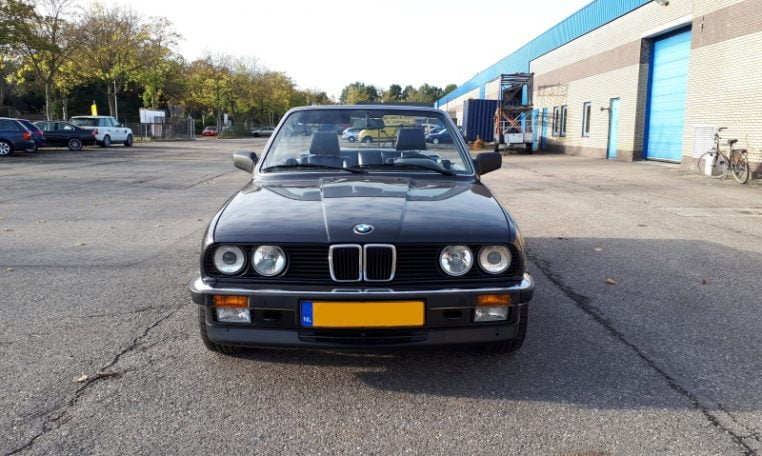 BMW 325i Cabrio E30 Diamantzwart Met Zwart Leder 107000 Km Airco