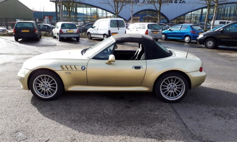BMW Z3 Cabrio Goud 224000 Km