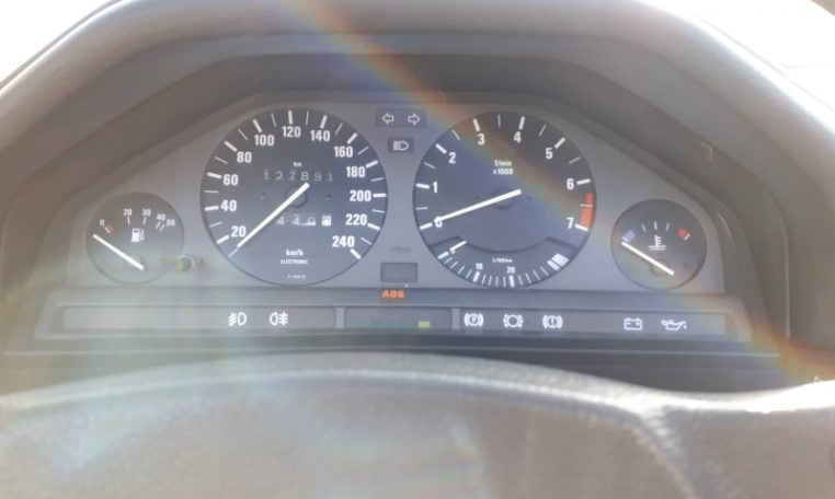 BMW 325i E30 1987 128000 Km Lachssilber Metallic Grijs Stof