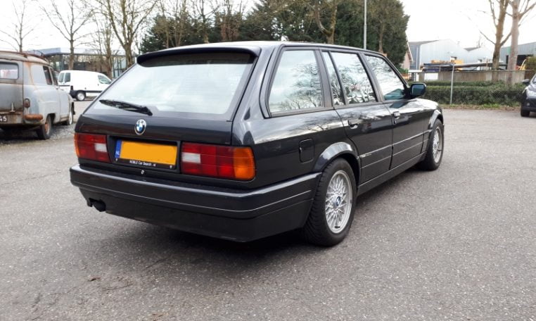 BMW 325i Touring E30 Diamantzwart Beige Leder 138000 Km