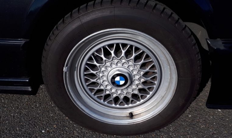 BMW M635 CSI Diamantzwart Met Zwart Leder 133000 Km