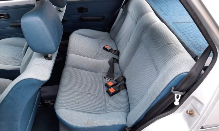 VW Golf I GLS 1500 Zilvergrijs Met Blauw Stof 77000 Km 0