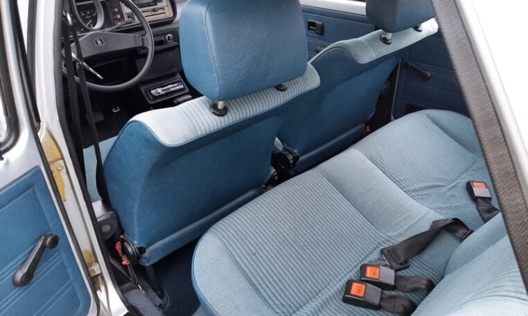 VW Golf I GLS 1500 Zilvergrijs Met Blauw Stof 77000 Km 0