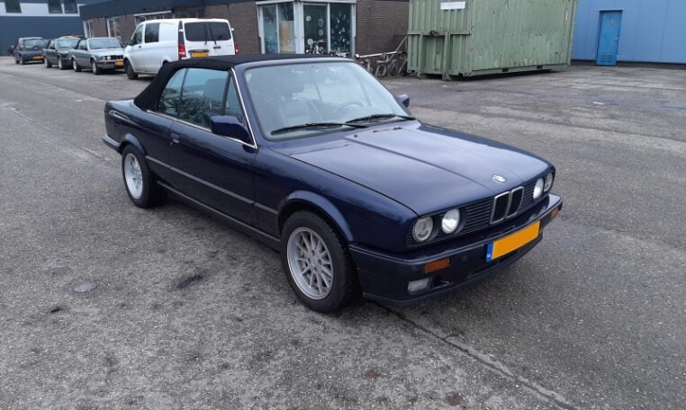 BMW 320i Cabrio E30 Blauw Met Blauw Leder 114000 Km 0