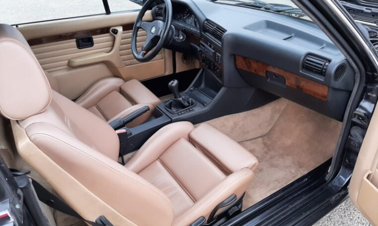 BMW 325i Cabrio E30 Diamantzwart Beige Leder CH 103000 Km 0