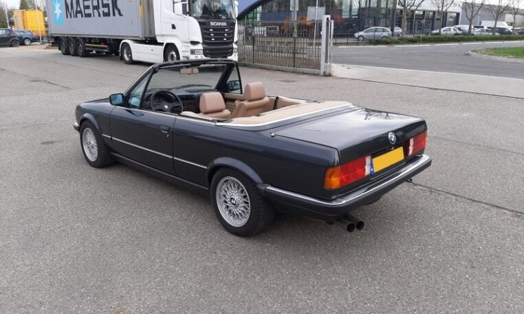 BMW 325i Cabrio E30 Diamantzwart Beige Leder CH 103000 Km 0