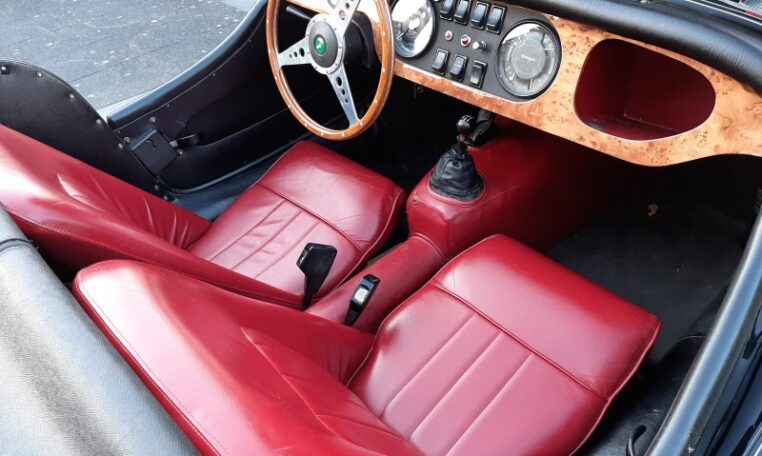 Morgen Plus 8 Zwart Met Rood Leder 63000km 0