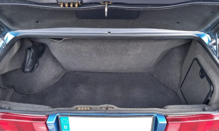 Maserati Ghibli Lichtblauw Met Beige Leder 126000 Km 0