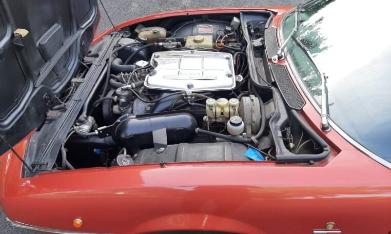 Alfa Romeo Montreal Rood Met Antraciet Stof 99000 Km 0