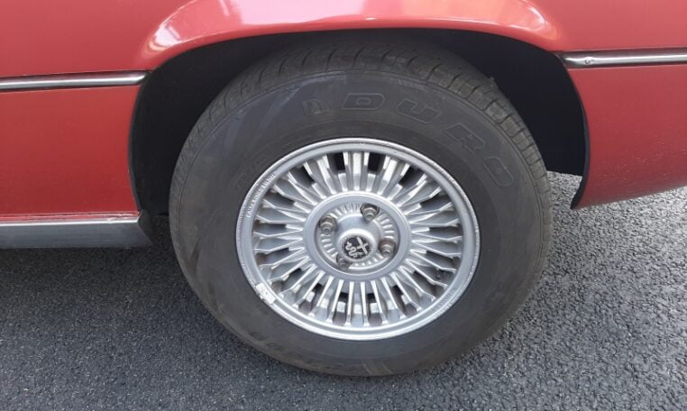 Alfa Romeo Montreal Rood Met Antraciet Stof 99000 Km 0