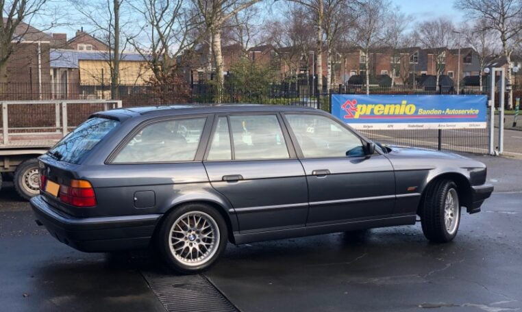 Extra Foto's Voor BMW 520i Touring E34 0