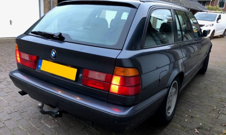 Extra Foto's Voor BMW 520i Touring E34 0