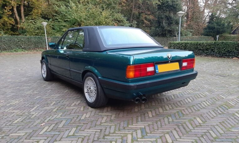 BMW 325i Cabrio E30 Lagunengrün Metallic Met Zwart Leder 130000 Km 0