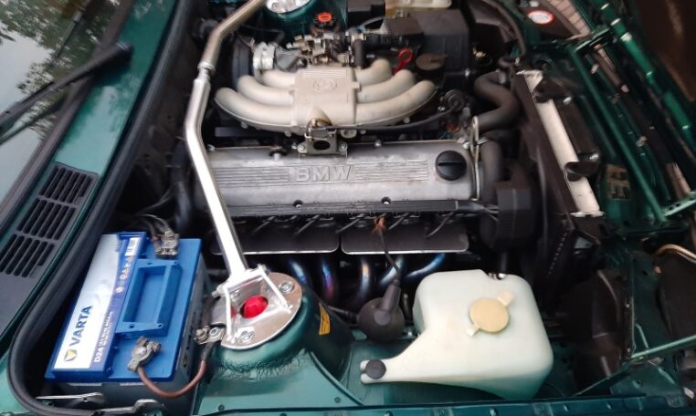 BMW 325i Cabrio E30 Lagunengrün Metallic Met Zwart Leder 130000 Km 0