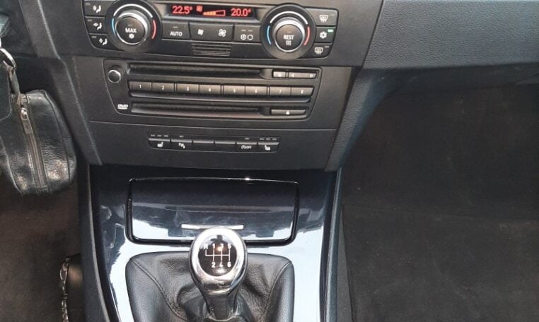 BMW 320i Cabrio E93 Zwart Met Zwart Leder 233000 Km 0