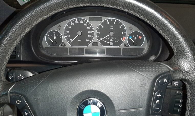 BMW 318i Touring E46 Zilvergrijs Met Zwart Leder 220000 Km 0