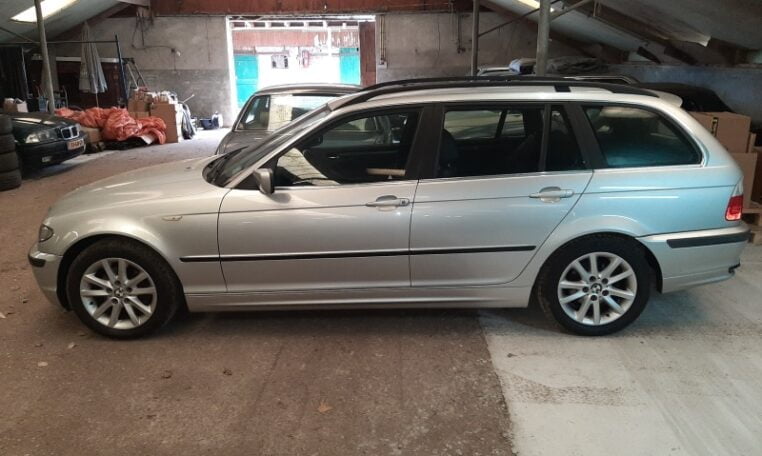 BMW 318i Touring E46 Zilvergrijs Met Zwart Leder 220000 Km 0