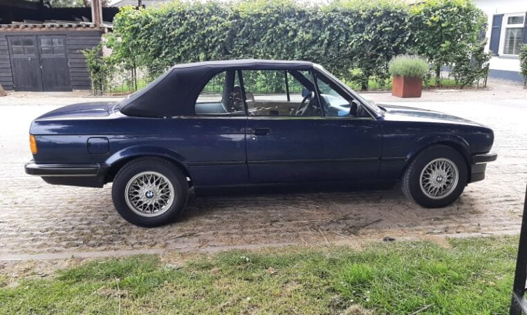 BMW 325i Cabrio E30 Royalblauw Met Beige Leder 247000 Km 0