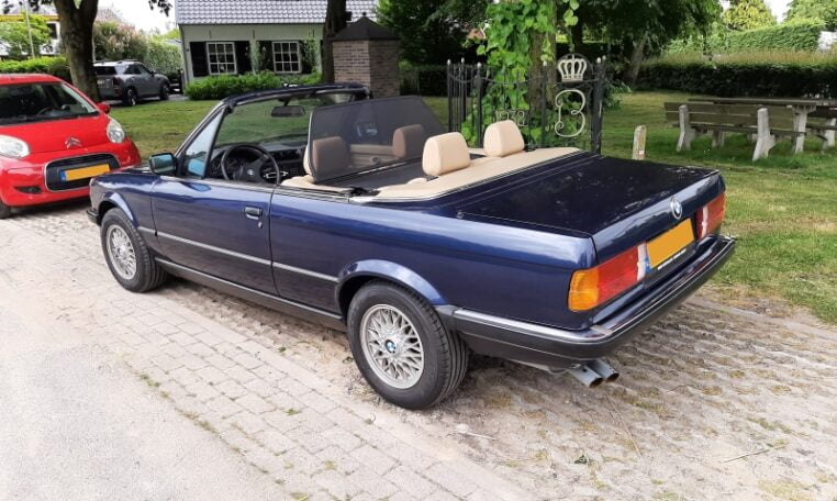 BMW 325i Cabrio E30 Royalblauw Met Beige Leder 247000 Km 0