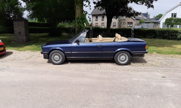 BMW 325i Cabrio E30 Royalblauw Met Beige Leder 247000 Km 0