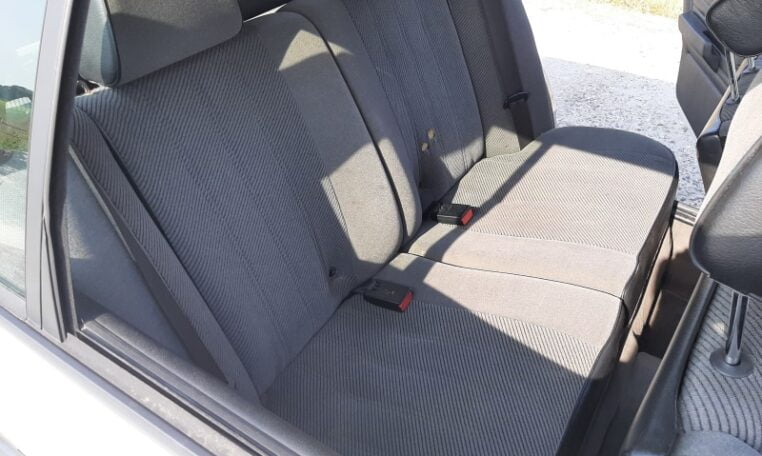 BMW 318is Touring E30 Alpinweiss II Met Grijs Velours Stof Interieur 249000 Km 0