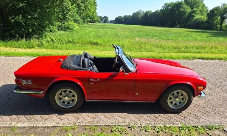 Triumph TR6 Rood Met Zwart Interieur 43000 Km 0