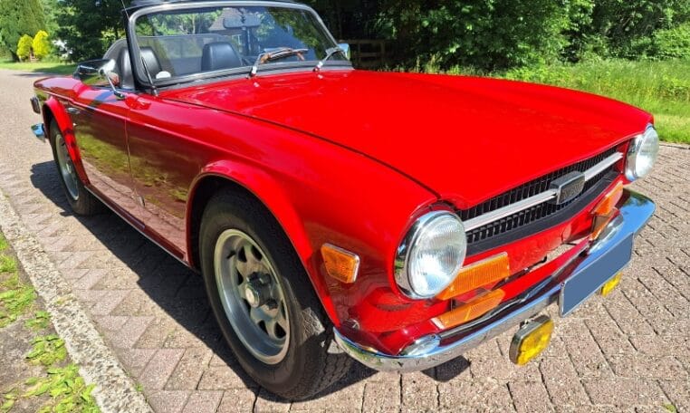 Triumph TR6 Rood Met Zwart Interieur 43000 Km 0