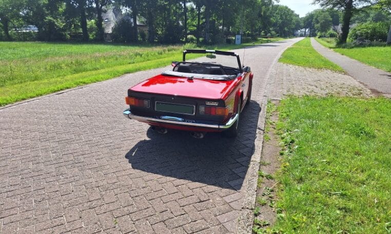 Triumph TR6 Rood Met Zwart Interieur 43000 Km 0