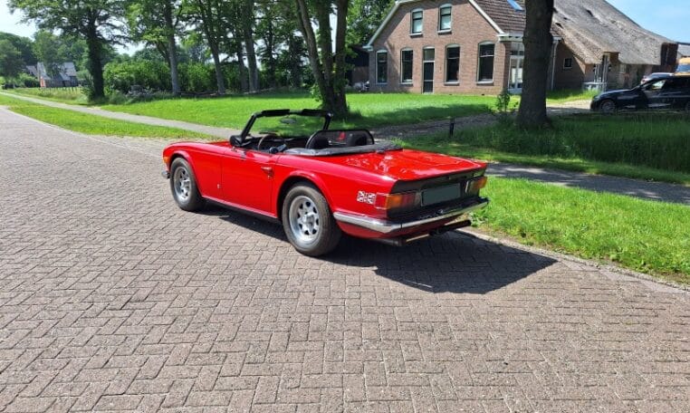 Triumph TR6 Rood Met Zwart Interieur 43000 Km 0