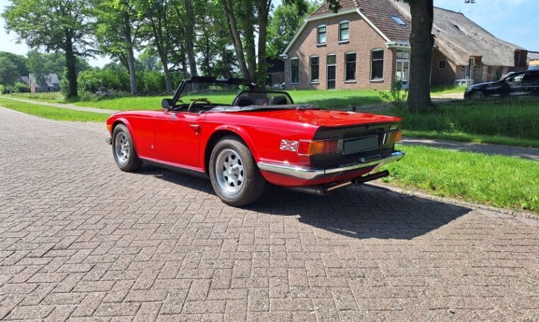 Triumph TR6 Rood Met Zwart Interieur 43000 Km 0