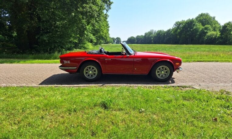 Triumph TR6 Rood Met Zwart Interieur 43000 Km 0