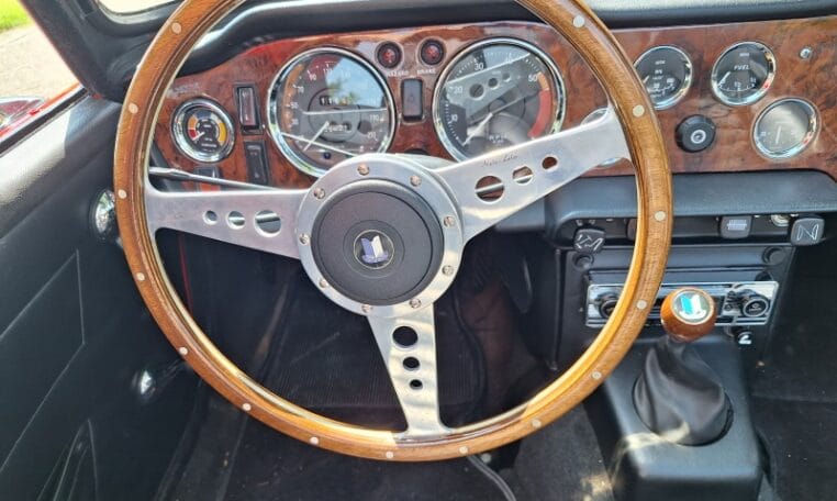 Triumph TR6 Rood Met Zwart Interieur 43000 Km 0