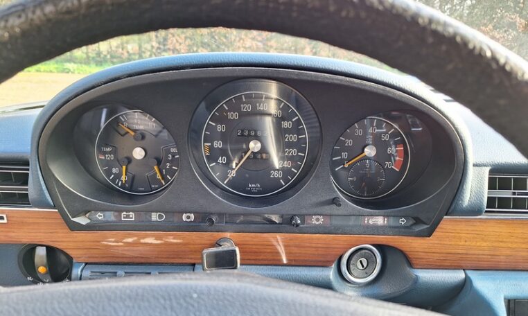 Mercedes 450 SEL 6,9 Blauw Met Blauw Velours 239000 Km 0