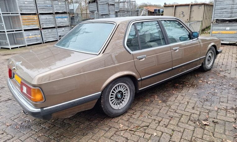 BMW 745i Limousine Bruin Met Bruin Leder 25000 Km 0