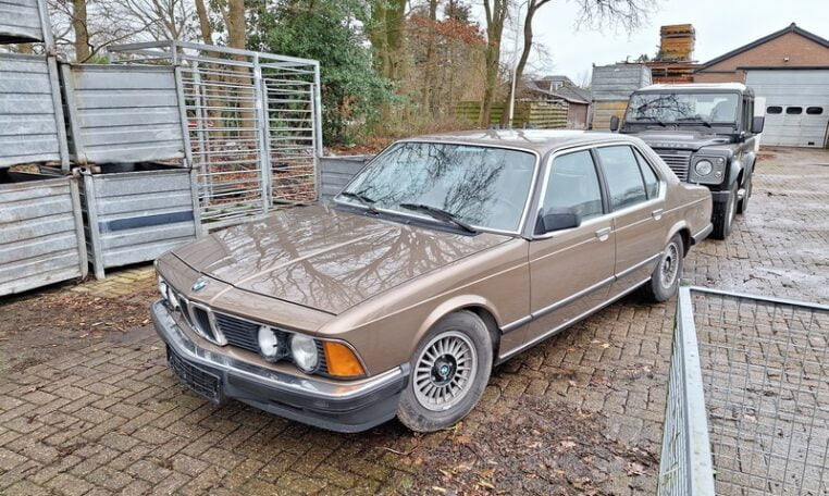 BMW 745i Limousine Bruin Met Bruin Leder 25000 Km 0