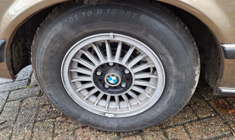 BMW 745i Limousine Bruin Met Bruin Leder 25000 Km 0