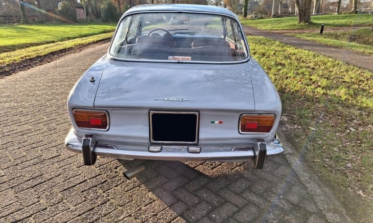 Alfa Romeo 1750 GTV Grijs Met Rood Leder 126000 Km 0