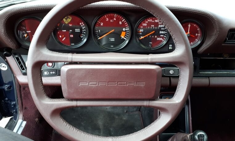 Porsche 911 Coupé Donkerblauw Met Bordeaux Rood Leder 90000 Km 0