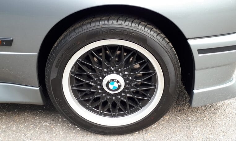 BMW M3 E30 Cecotto Zilvergrijs Met Zwart Leder 87000 Km 0