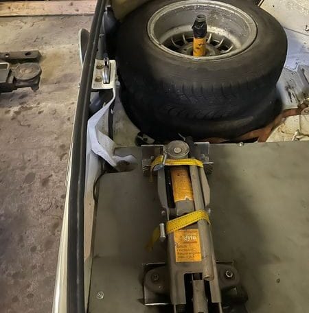 BMW 2002 Tii Rallye Wit Met Rallyekleuren 0