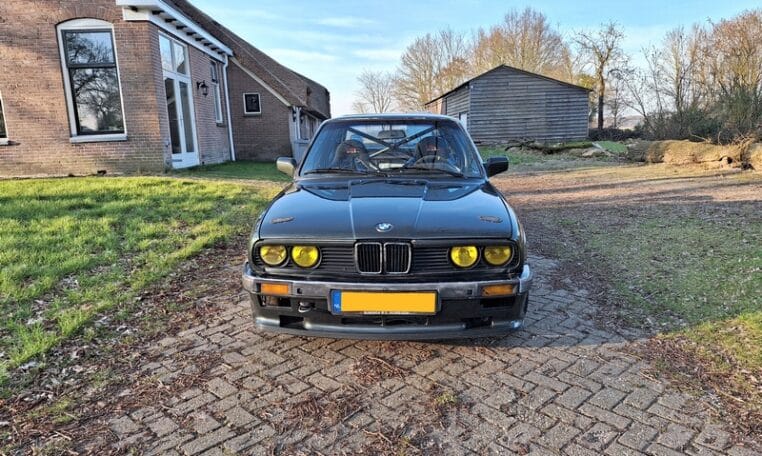 BMW 325i E30 Circuitauto Achatgroen 0