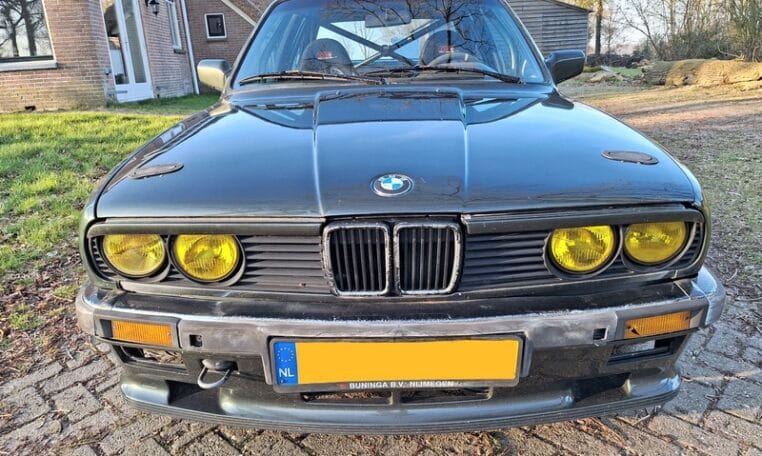 BMW 325i E30 Circuitauto Achatgroen 0