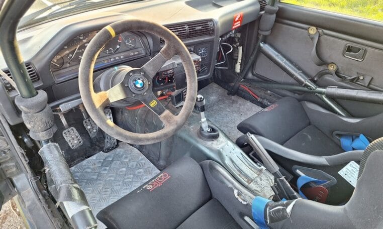 BMW 325i E30 Circuitauto Achatgroen 0