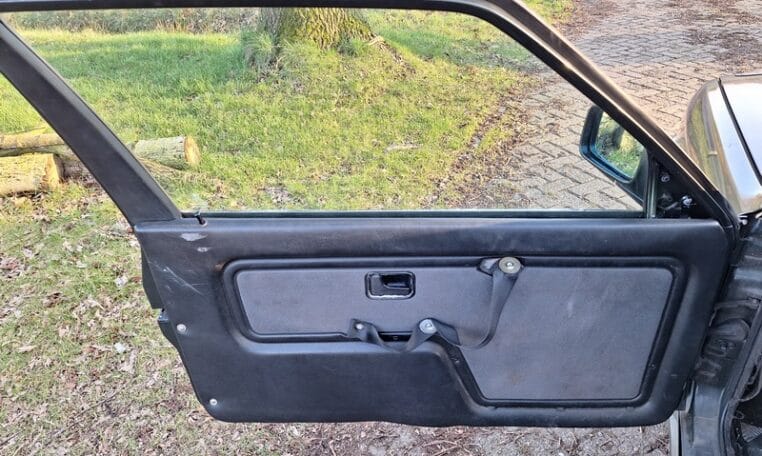 BMW 325i E30 Circuitauto Achatgroen 0